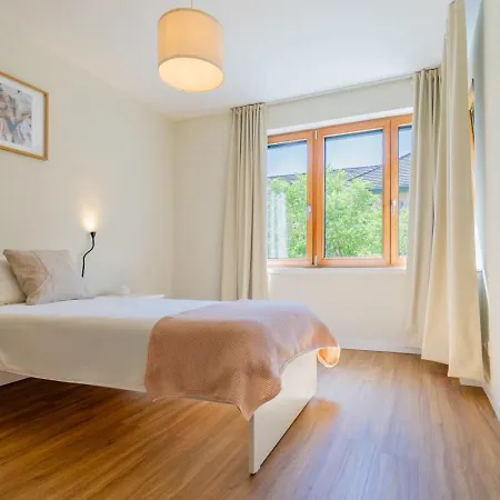 Апартаменты Leaf In Oerlikon